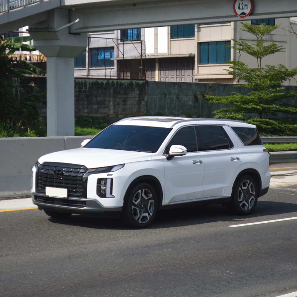 Hyundai,Palisade,Car.,On,The,Highway,In,Tanjung,Morawa,,North