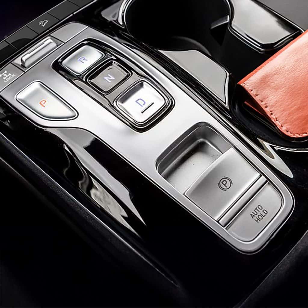 2024 Tucson Hybrid Blue shift-by-wire gear selector