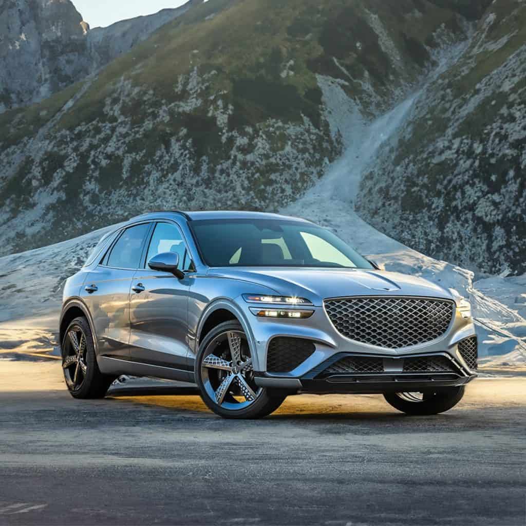 What luxury SUVs have the best safety records for the years 2024 and 2025