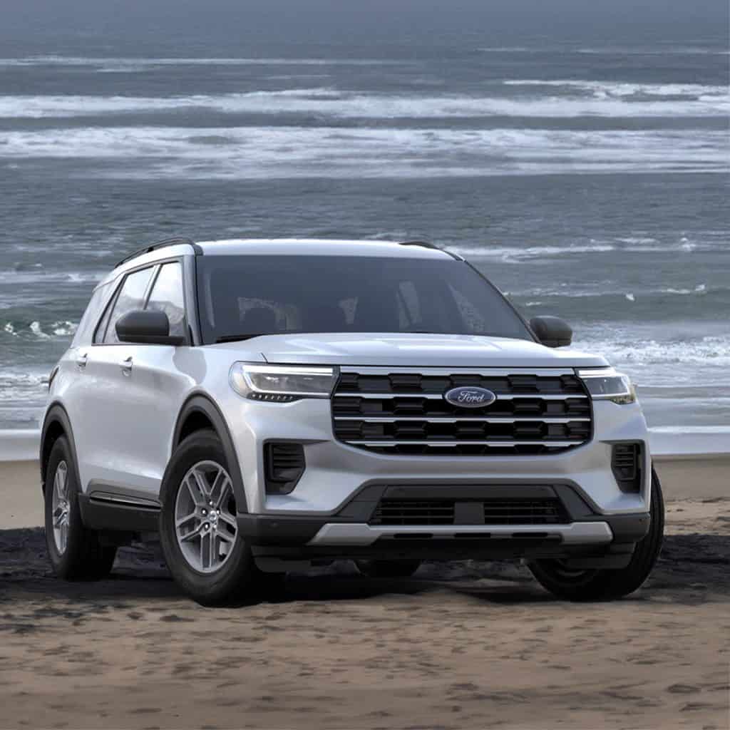 What features will the luxury editions of the 2024 and 2025 Ford SUVs include