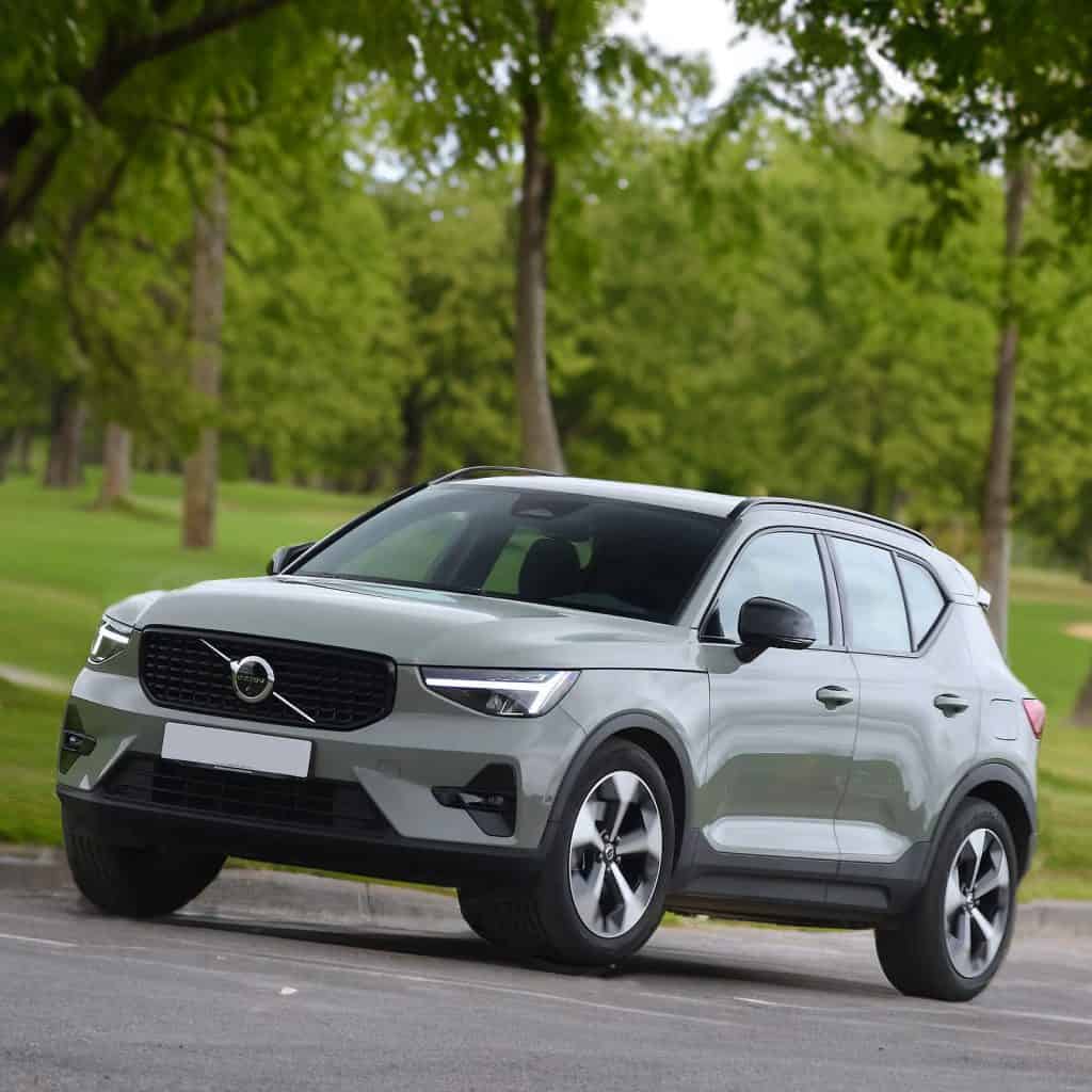 For 2024, which small luxury SUVs are considered the top choices for city driving