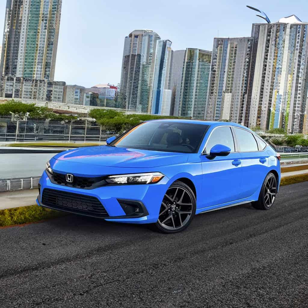 What are the top-rated hybrid sedans debuting in 2024
