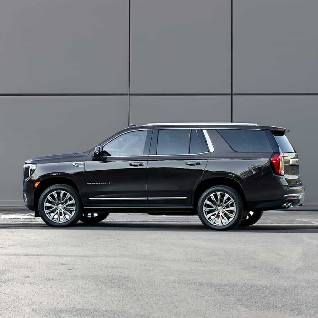 What are the top-rated 9-seater luxury SUVs for the year 2024