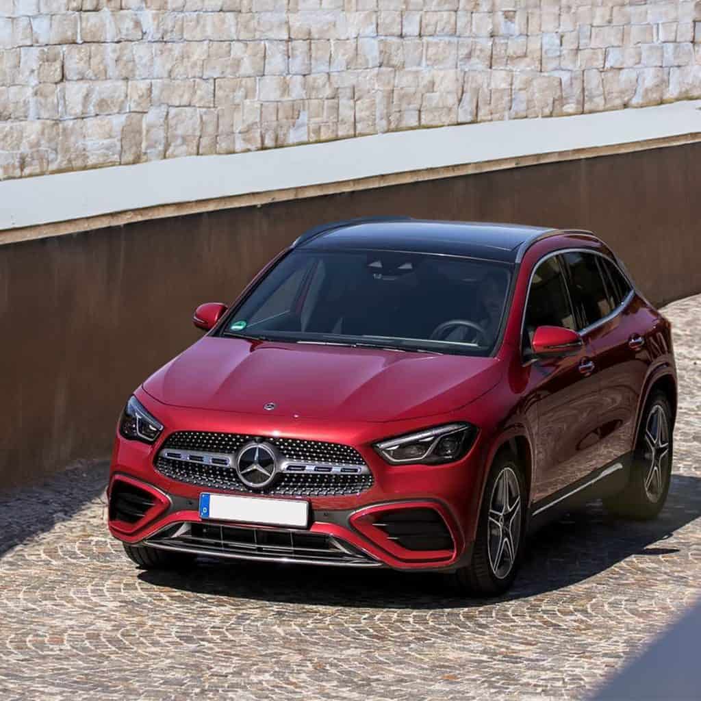 Which luxury SUV models are expected to have the best resale value in 2024