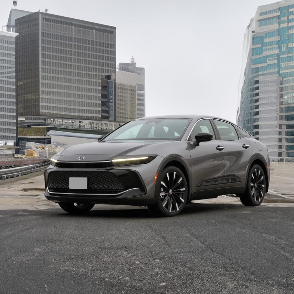 What are the top-rated full-size sedans for 2024