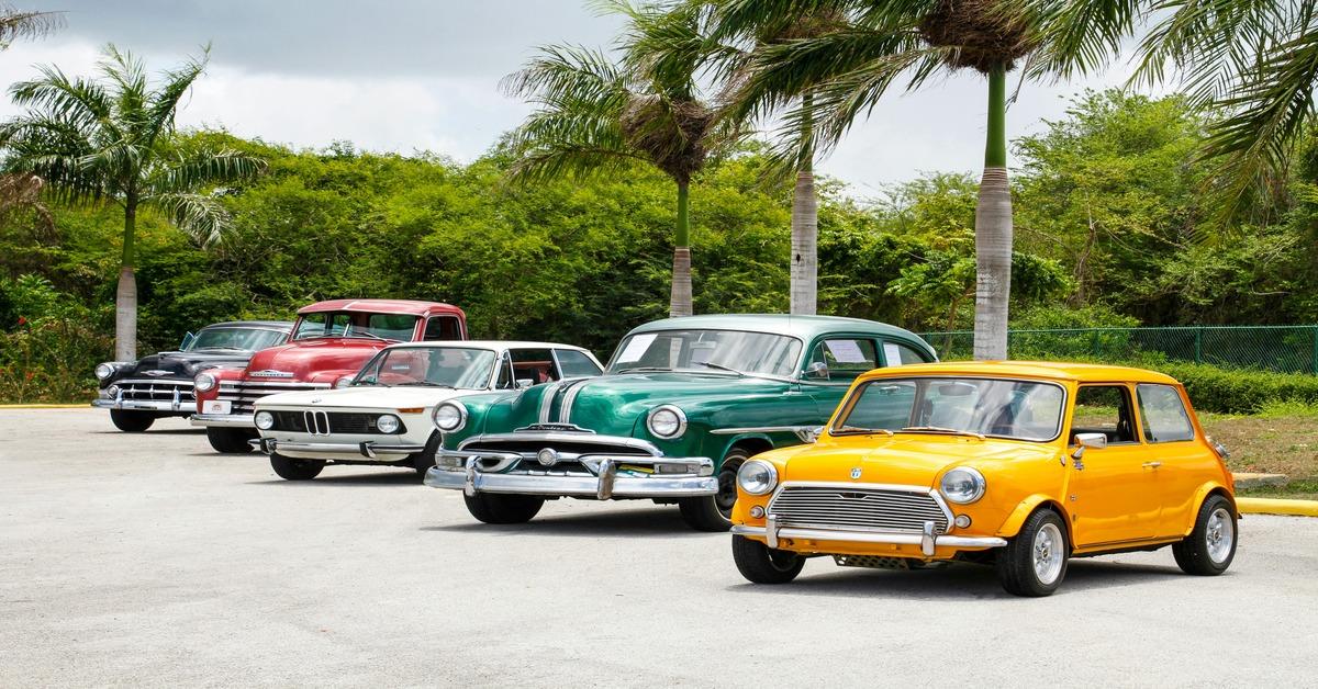 What to Expect at Barrett-Jackson Scottsdale 2025: Your Ultimate Guide to Classic Car Auctions